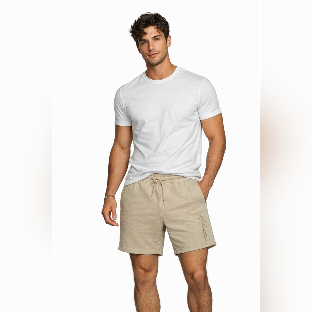 Hollister Men's Cream Athletic Shorts-Lg #M